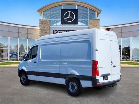 New 2025 Mercedes-Benz Sprinter 2500 image 3