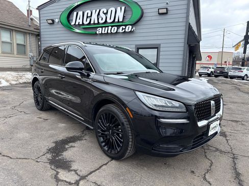 Used 2021 Lincoln Corsair Reserve image 2