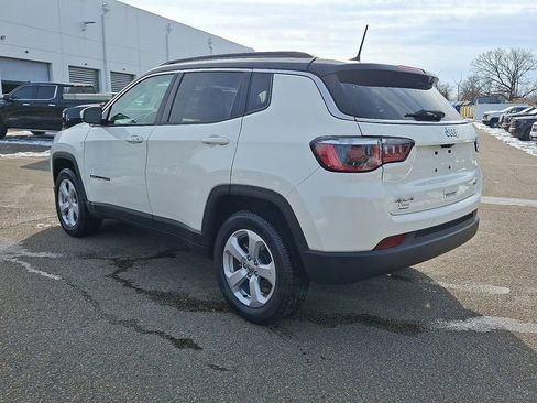 Used 2019 Jeep Compass Latitude w/ Popular Equipment Group image 8