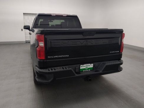 Used 2019 Chevrolet Silverado 1500 Custom w/ Custom Value Package AWD/4WD image 6
