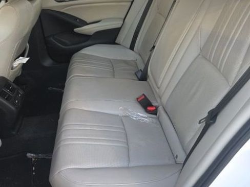 Used 2022 Honda Accord EX-L image 10