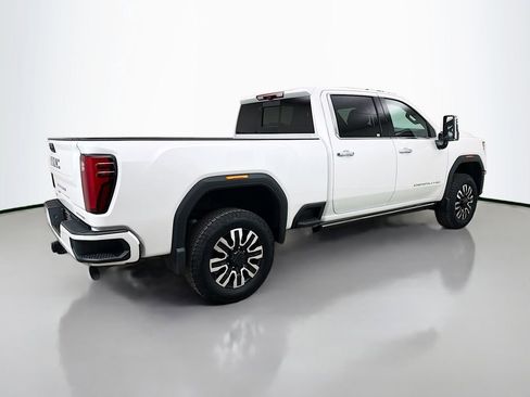Used 2025 GMC Sierra 2500 Denali Ultimate w/ LPO, GMC Protection Package AWD/4WD image 10