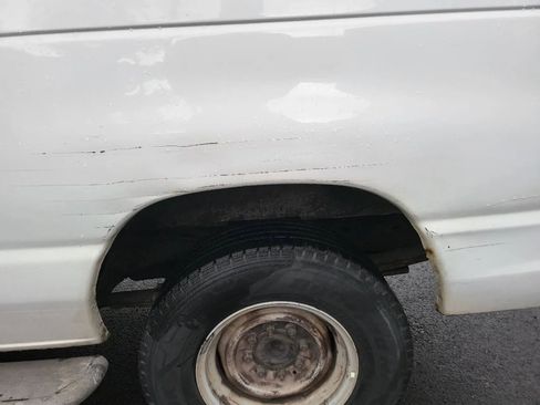Used 2012 Ford E-250 and Econoline 250 w/ PWR Group RWD image 31