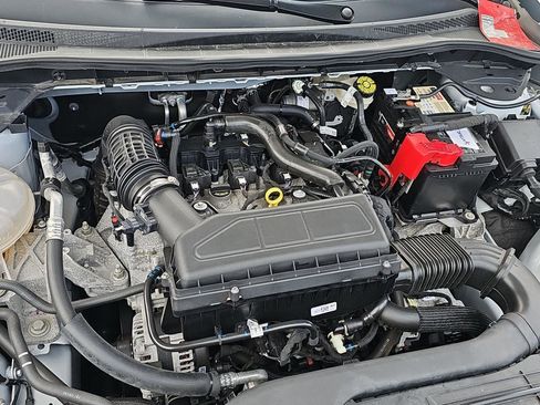Used 2025 Ford Escape Active AWD/4WD image 30