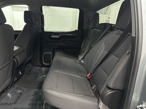 Used 2023 Chevrolet Silverado 1500 RST AWD/4WD image 31