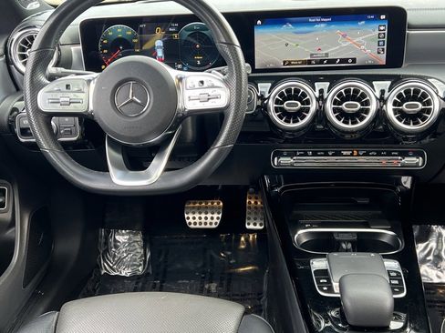 Used 2020 Mercedes-Benz CLA 250 4MATIC image 14