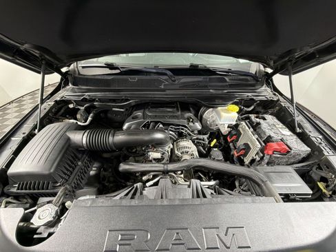 Used 2019 RAM 1500 Laramie image 29