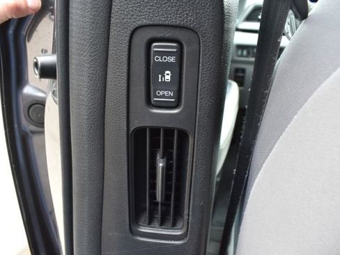 Used 2019 Honda Odyssey EX image 39