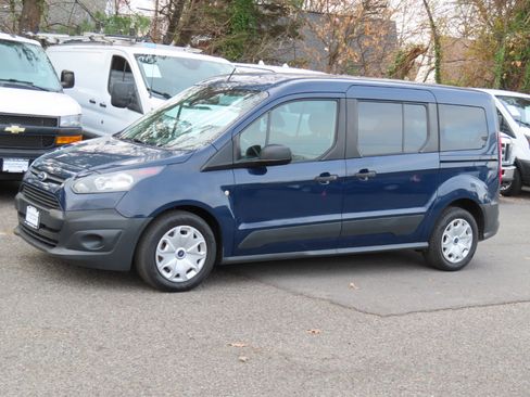 Used 2016 Ford Transit Connect XL image 2