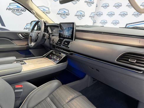 Used 2020 Lincoln Navigator L Black Label image 33