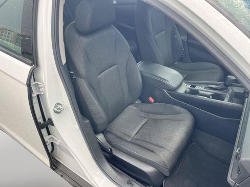 Certified 2024 Honda Accord EX image 20