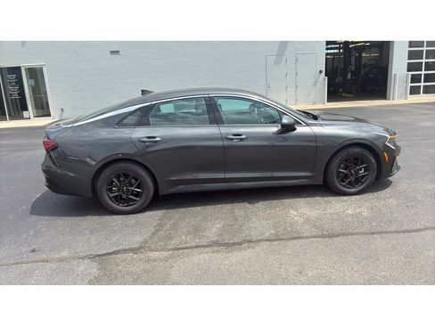 Used 2025 Kia K5 LXS FWD image 7
