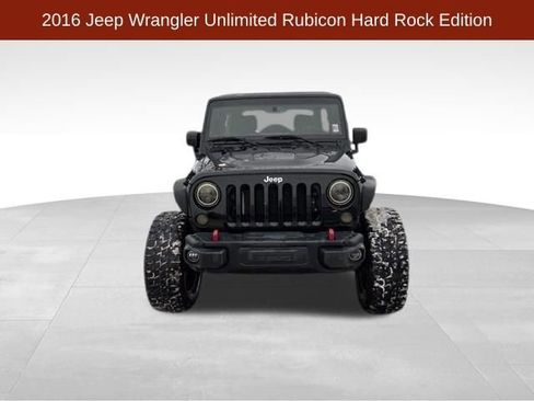 Used 2016 Jeep Wrangler Unlimited Rubicon image 2