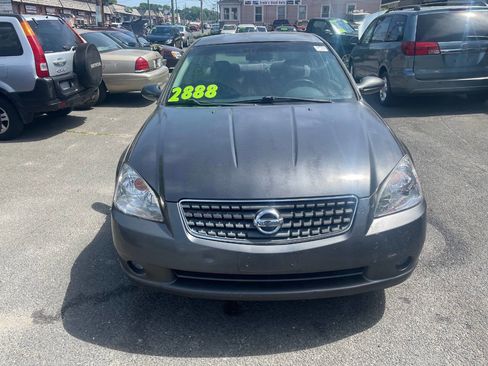 Used 2005 Nissan Altima 2.5 S FWD image 2