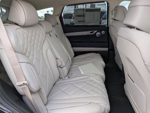 New 2026 Genesis GV80 3.5T Prestige image 16