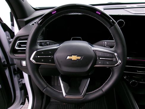 New 2026 Chevrolet Traverse High Country w/ LPO, Floor Liner Package image 7