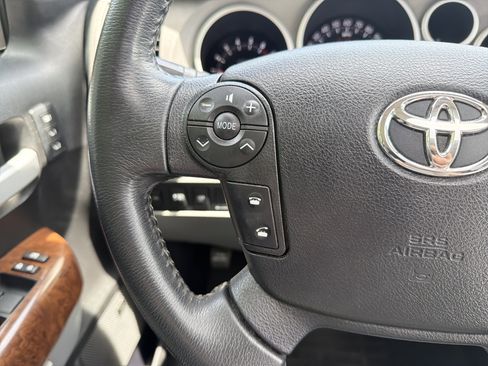 Used 2013 Toyota Tundra Limited w/ Memory Pkg AWD/4WD image 19
