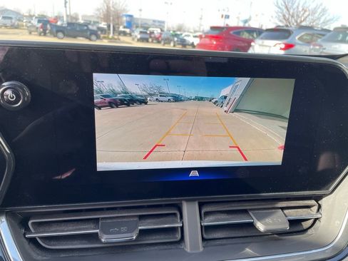 Used 2024 Chevrolet Trax RS w/ Driver Confidence Package image 19