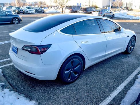 Used 2020 Tesla Model 3 Long Range image 2