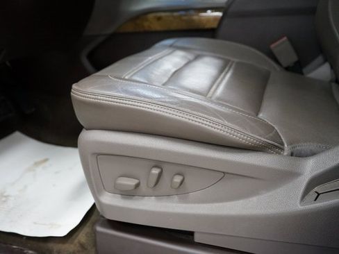 Used 2016 GMC Yukon Denali w/ Open Road Package image 31