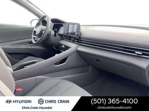New 2026 Hyundai Elantra Sport FWD image 15