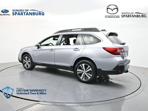 Used 2019 Subaru Outback 3.6R Limited w/ Popular Package #2 AWD/4WD image 6