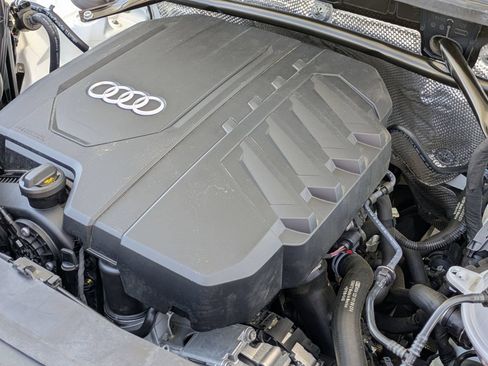 Used 2023 Audi Q5 2.0T Premium w/ Convenience Package AWD/4WD image 24