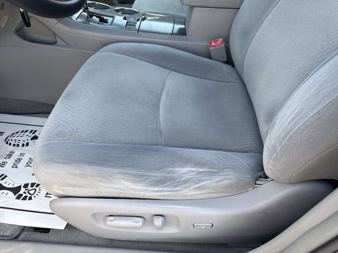 Used 2010 Toyota Highlander 2WD image 14