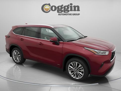 New 2026 Toyota Highlander Platinum AWD/4WD image 23