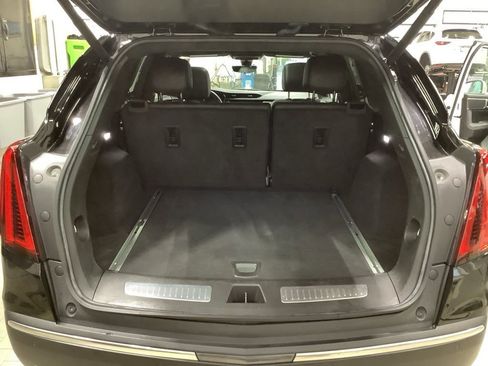 Used 2022 Cadillac XT5 Premium Luxury w/ Technology Package image 11