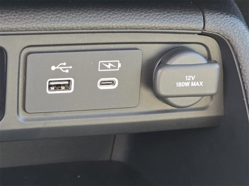 New 2025 Honda Pilot Touring image 11