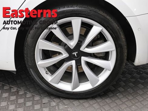 Used 2020 Tesla Model 3 Standard Range Plus RWD image 8