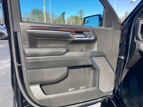 Used 2024 GMC Sierra 1500 SLT image 29