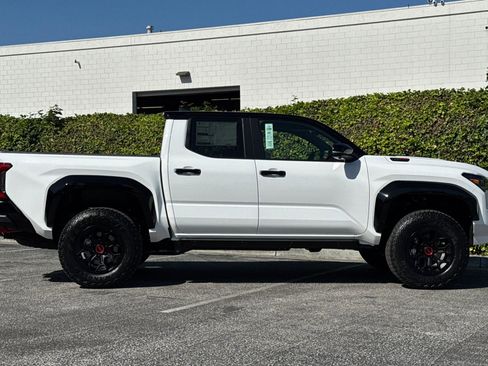 New 2026 Toyota Tacoma TRD Pro AWD/4WD image 3