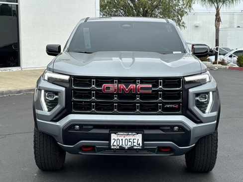 Certified 2025 GMC Canyon AT4 AWD/4WD image 3