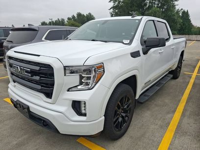 Used 2022 GMC Sierra 1500 Elevation w/ LPO, Elevation Black Package