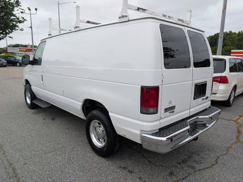 Used 2011 Ford E-350 and Econoline 350 Super Duty w/ Commercial Cargo Van Pkg RWD image 4