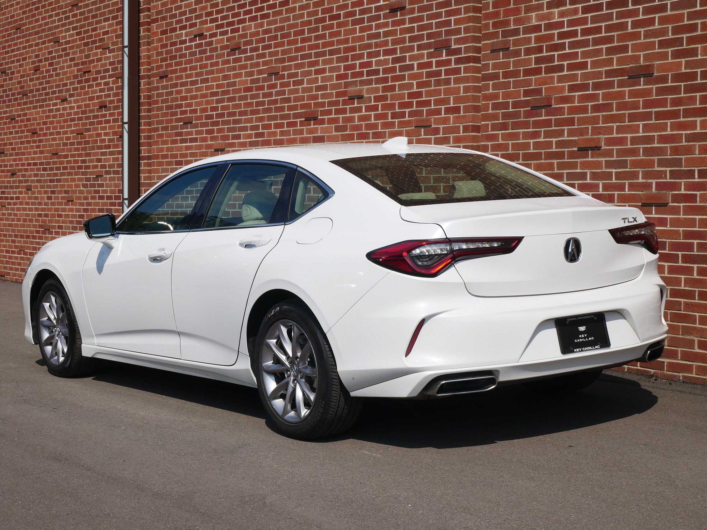 Used 2021 Acura TLX FWD image 3