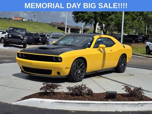 Used 2017 Dodge Challenger T/A RWD image 7