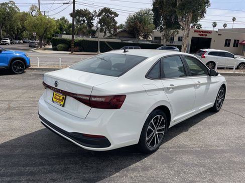 New 2026 Volkswagen Jetta Sport FWD image 3
