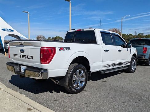 Certified 2022 Ford F150 XLT w/ Equipment Group 302A High image 4