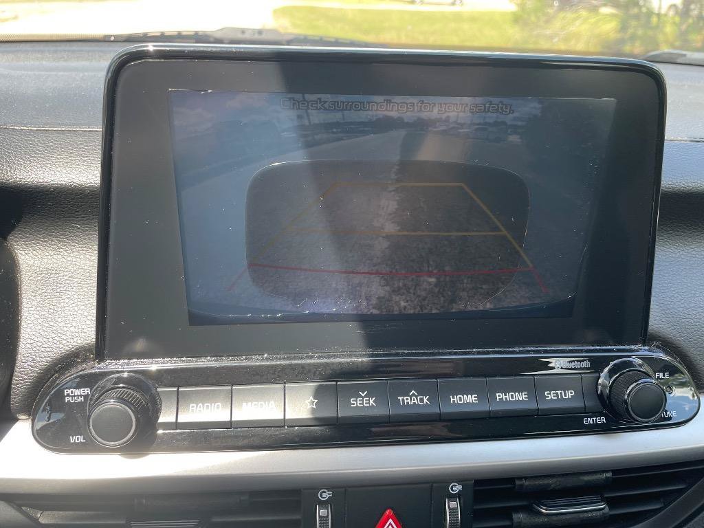 Used 2020 Kia Forte LXS FWD image 22