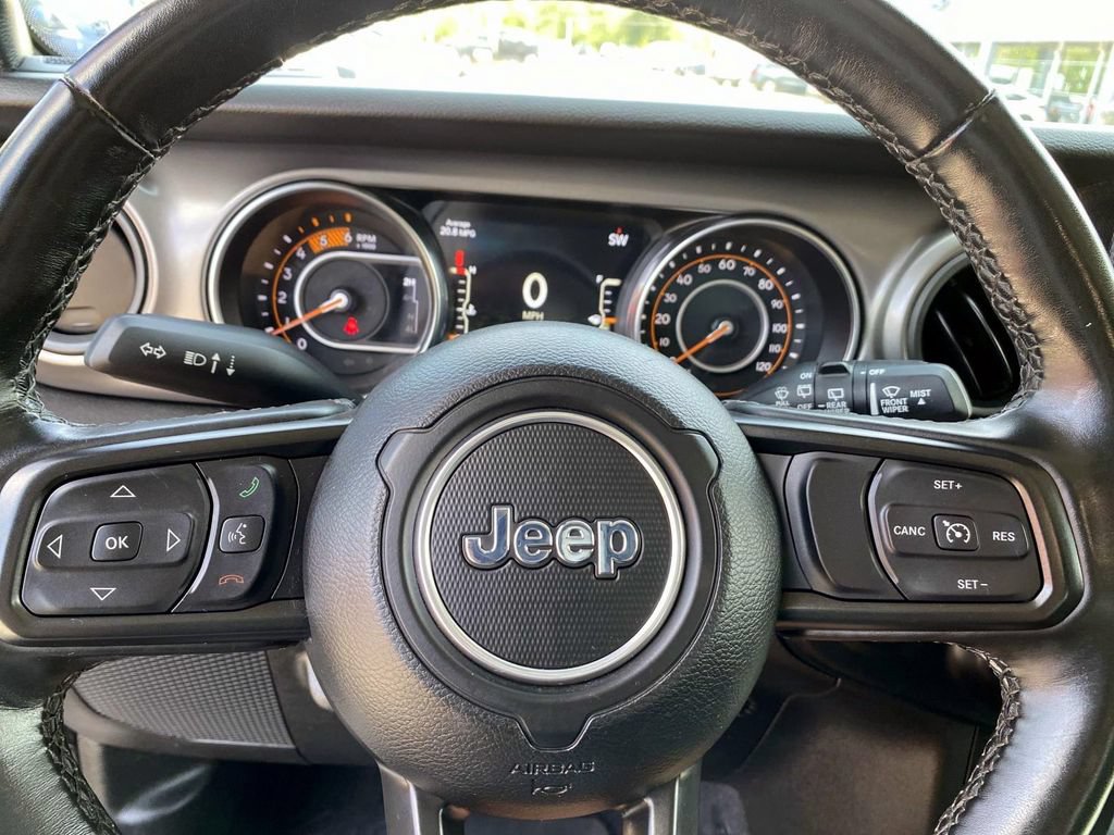 Used 2022 Jeep Wrangler Unlimited Sport AWD/4WD image 16