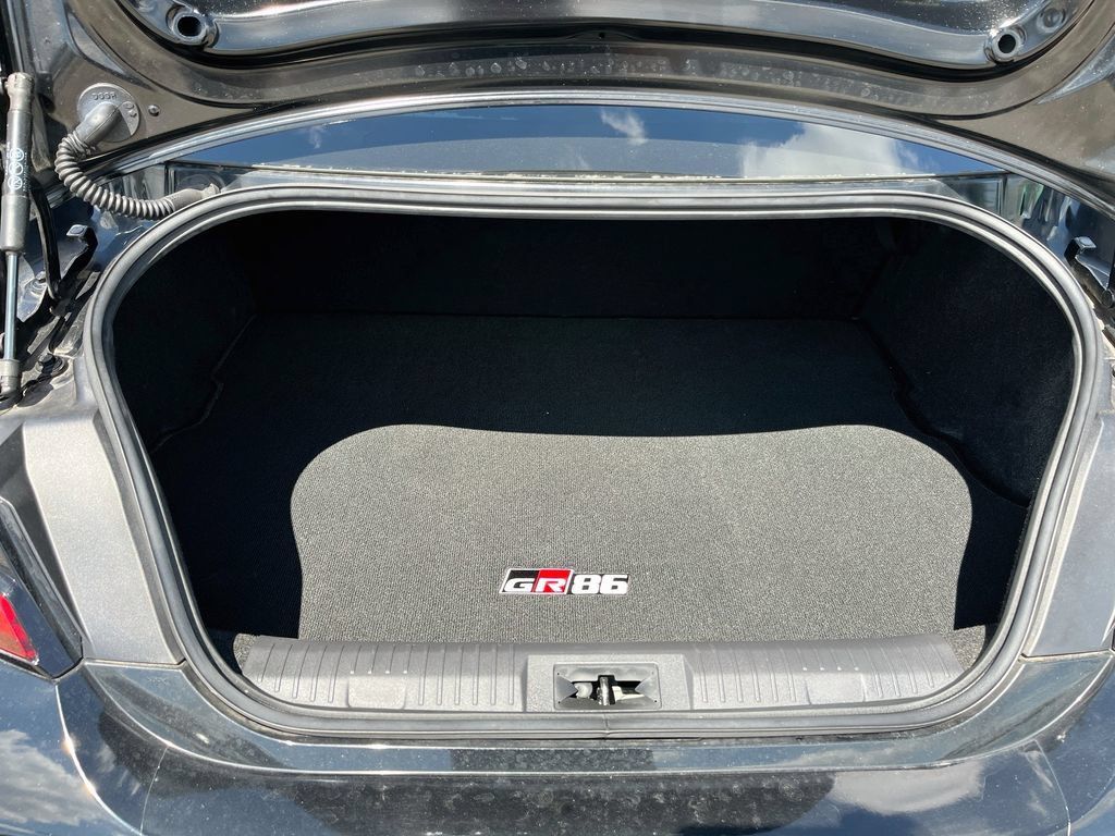 Used 2023 Toyota GR86 Premium RWD image 24