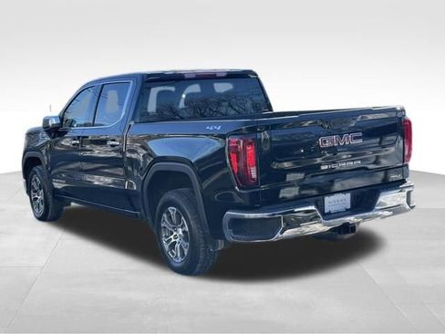 Used 2024 GMC Sierra 1500 SLT image 4