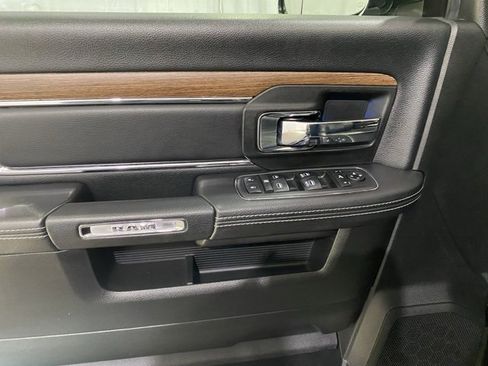Used 2018 RAM 2500 Laramie image 13