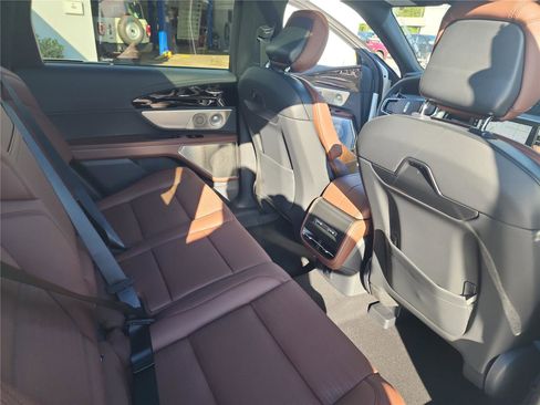 New 2026 Lincoln Nautilus Reserve image 22