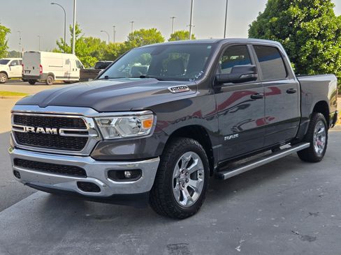 Used 2023 RAM 1500 Big Horn AWD/4WD image 3