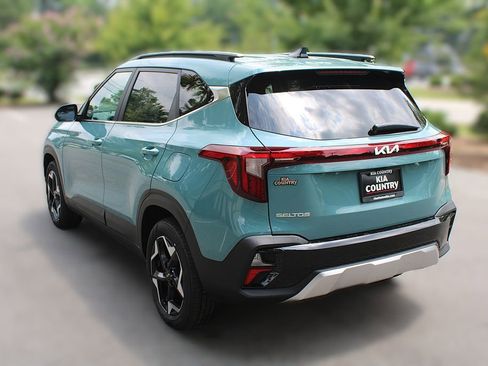 New 2026 Kia Seltos EX FWD image 12