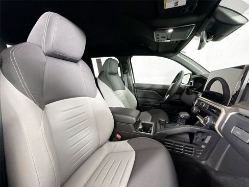 Used 2024 Toyota Tacoma TRD Off-Road image 40